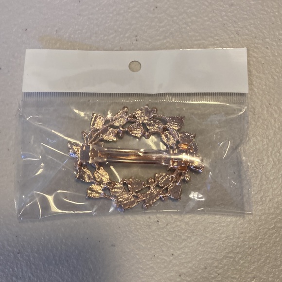 Hair accessory - Picture 2 of 4